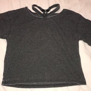 Missguided Distressed collar T-shirt